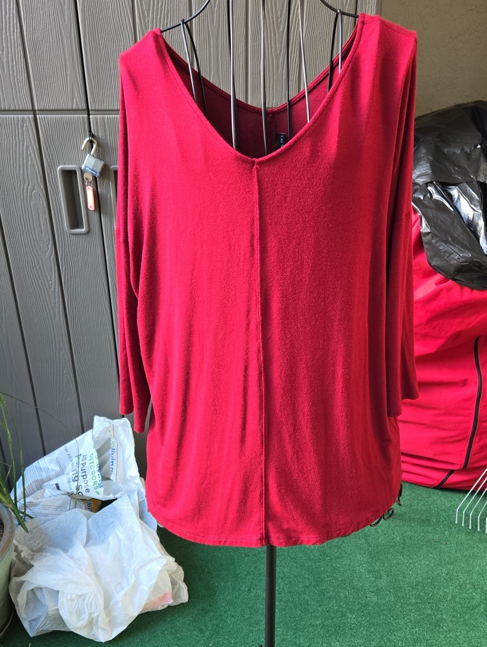 Tahari V-Neck Long Sleeve Tunic Top - Wime Color